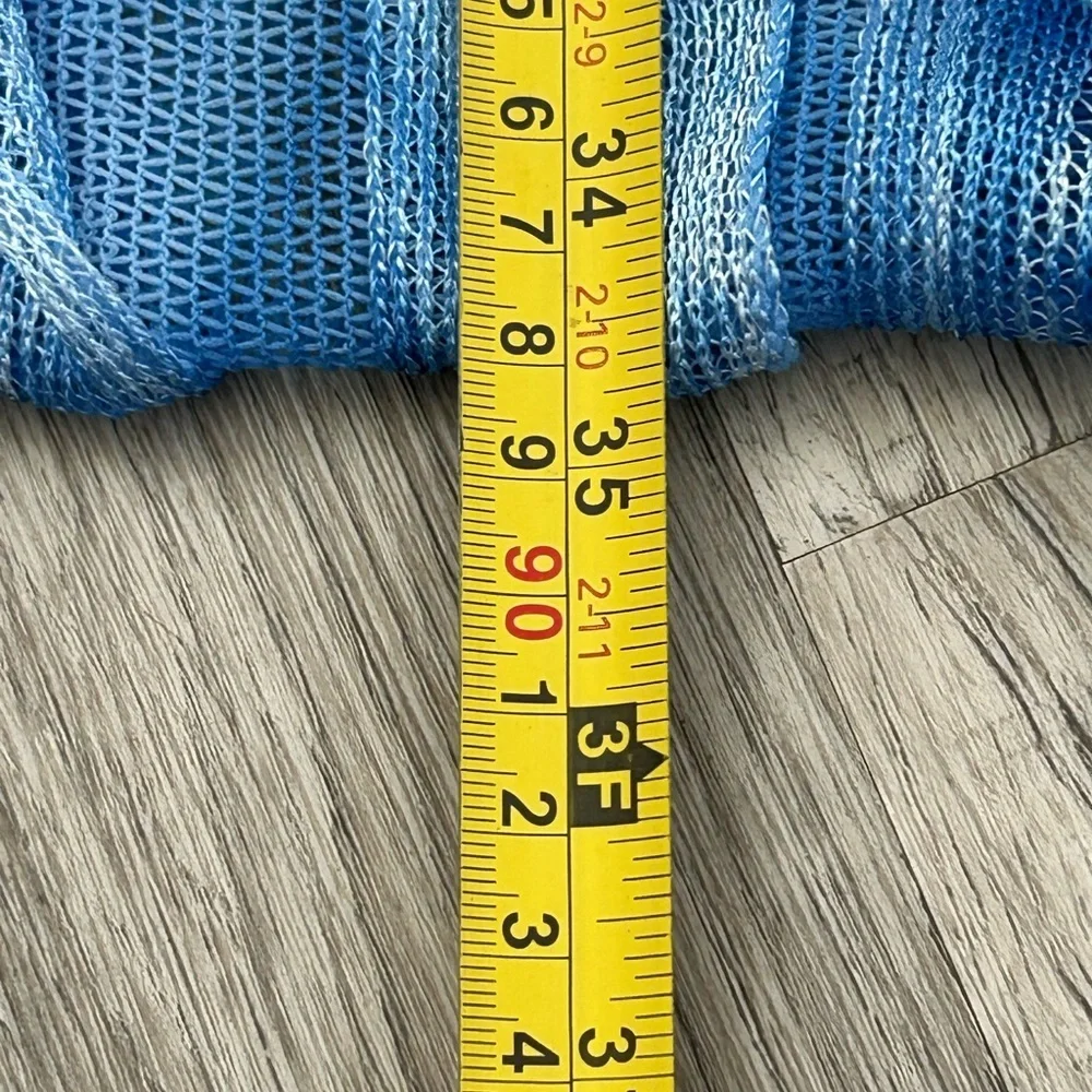 Blue and White Lightweight‎ Wavy Scarf
